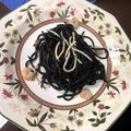 El cooksnap de Tamari Serrano Araujo cuando hizo Espagueti al nero di sepia con gulas y gambas.