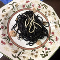 El cooksnap de Tamari Serrano Araujo cuando hizo Espagueti al nero di sepia con gulas y gambas.