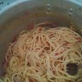 El cooksnap de Yuri Paulin Cortes Aparicio cuando hizo Espaguetis con queso y crema de leche.
