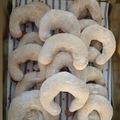 Honyákné Jászberényi Klau Cooksnap-ja, amikor elkészítette a(z) Diós-vaníliás hókifli receptet.
