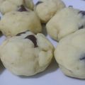 صورة من Zainab kitchen ، شاركها بعد تجربة وصفة كوكيز🍘 بقطع الهيرشي🍫