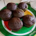 El cooksnap de Annaly Alvarado cuando hizo Mi chocolate cake!...relleno de crocante de pecanas y Fudge!💕.