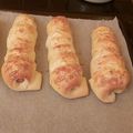 csucsucska Cooksnap-ja, amikor elkészítette a(z) Virslis kiflik kelt tésztából receptet.