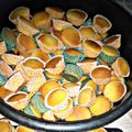 Umman Amir And Minaal 🎂🍜🍝's cooksnap of when they made 100pcs vanillah cupcakes.