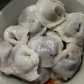 El cooksnap de mlpr Ruffinengo cuando hizo Raviolones integrales de porotos negros. (Masa precocida, sin huevo).