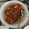 El cooksnap de Nacho Albarrán cuando hizo Caracoles pasta con pechuga de pollo en salsa de tomate.