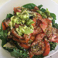 El cooksnap de Laura Ligero Baldomero cuando hizo Ensalada de espinacas con tomate, langostinos y aguacate.