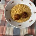 kisördög Cooksnap-ja, amikor elkészítette a(z) Sárgaborsó főzelék receptet.