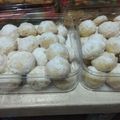 Cooksnap dari yani sarniaji untuk resep Putri salju almond nyesss,simpel,no ribet(cuma 4 bahan)😋😋