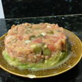 El cooksnap de Tonigut26 cuando hizo Tartar de aguacate y salmón ahumado.