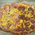 Betti Cooksnap-ja, amikor elkészítette a(z) Vékony, pille könnyű pizzatészta, magyaros feltéttel receptet.