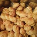 Cooksnap από Μαιρούλα στη συνταγή Αφράτα Πασχαλινά κουλουράκια!