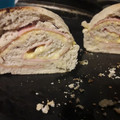 El cooksnap de July mailen cuando hizo Pan casero con jamón y queso.