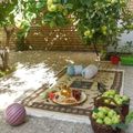 کوک اسنپ غزاله علی بخشی بعد از امتحان کردن نان خرمایی مخصوص ماه مبارک رمضان.