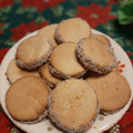 El cooksnap de Maira c cuando hizo Alfajores de maicena.