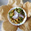 Sushma Manoj Kumar का कुकस्नैप जब उन्होंने छोले भटूरे (Chole Bhature recipe in hindi) बनाया था।