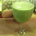 Jackie Rose's cooksnap of when they made Spiced Banana Pear Green Smoothie.