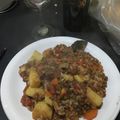El cooksnap de christianknittel cuando hizo GUISO DE LENTEJAS TREMENDO (rinde muchas porciones).