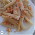 Cooksnap Dagmara Baran/Coś smacznego i niedrogiego z czasów, kiedy przygotował Fasolka szparagowa z czosnkiem i bułką tartą.
