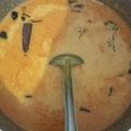 Cooksnap Nor Farhana Farhana semasa beliau membuat Gulai ayam.