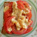 Tumiso Foods's cooksnap of when they made Onion, Tomato, Cheese Open Sandwich.