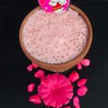 sonia sharma का कुकस्नैप जब उन्होंने पिंक कुकीज़ और मिल्क शेक(Pink cookies &milkshake recipe in hindi) बनाया था।