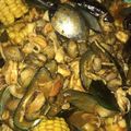 Cooksnap dari Titik Ernawati untuk resep Kepiting,kerang,jagung saos padang