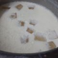 Neeru tyagi का कुकस्नैप जब उन्होंने केसर मसाला ठंडा दूध (Kesar masala thanda doodh recipe in Hindi) बनाया था।