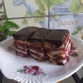 Cooksnap Ani Delighted semasa beliau membuat Kek Batik Cadbury.