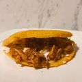 El cooksnap de Catalina Bobadilla Delgado cuando hizo Arepa rellena de "carne bbq" y queso...🍘🧀🍘🧀😜😛😝.