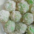 Cooksnap dari Gavrel Aegis untuk resep 243. Klepon Original (full tepung ketan)