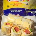 安木白。Amber 的 起司熱狗吐司捲 cooksnap