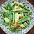 庭秀 的 蒜香綜合蔬菜（四季豆、玉米筍、紅蘿蔔絲） cooksnap
