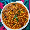 Urmila Agarwal का कुकस्नैप जब उन्होंने छोले पनीर मसाला (Chole Paneer masala recipe in Hindi) बनाया था।