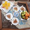 کوک اسنپ المیرا بعد از امتحان کردن کیک با طعم بستنی سنتی.