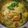 Cooksnap Mizzanem semasa beliau membuat Masak lemak cili api ayam.