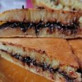 Cooksnap dari Mutiara Shofiyyah untuk resep 100% Sukses! Martabak Manis Teflon Bersarang (Terang Bulan)