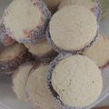El cooksnap de sofimisol cuando hizo Alfajores de maicena 😋.