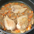 El cooksnap de Angeles Bueno cuando hizo Pechugas de pollo en salsa de apio, zanahoria y champiñones.