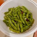 Jana Tsai 的 涼拌蒜香黑胡椒毛豆 cooksnap