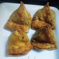 Bishakha Kumari Saxena का कुकस्नैप जब उन्होंने समोसा (samosa recipe in Hindi) बनाया था।