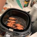 รูป Cooksnap ของ Polly P. เมื่อเขาทำ ปีกไก่ทอด ใช้หมอทอดไร้น้ำมัน Ninja Air Fryer