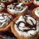 El cooksnap de mambanegra cuando hizo Cupcake de chocolate blanco con adornos de fondant.