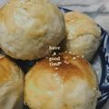 Nicole Ho 的 蛋黃酥 - 最經典的中秋月餅 cooksnap