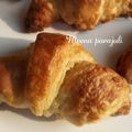 Meena Parajuli का कुकस्नैप जब उन्होंने क्रोइसैन ब्रेड (croissant bread recipe in hindi) बनाया था।