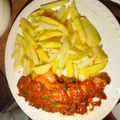 Iraguha Joseph's cooksnap of when they made Fried Indomie with Kienyeji eggs.