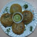Chhaya Vipul Agarwal का कुकस्नैप जब उन्होंने आलूचाप (Aloochap recipe in hindi) बनाया था।