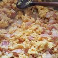 P.T.Orsolya Cooksnap-ja, amikor elkészítette a(z) Hagymás bacon szalonnás tojásrántotta receptet.