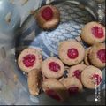 Cooksnap dari Mufti Zahra untuk resep Cookies Selai Strawberry/Thumbprint (Teflon + Takaran Sendok)