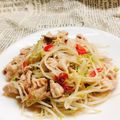 姚佩妘 的 豆芽菜炒豬肉 cooksnap